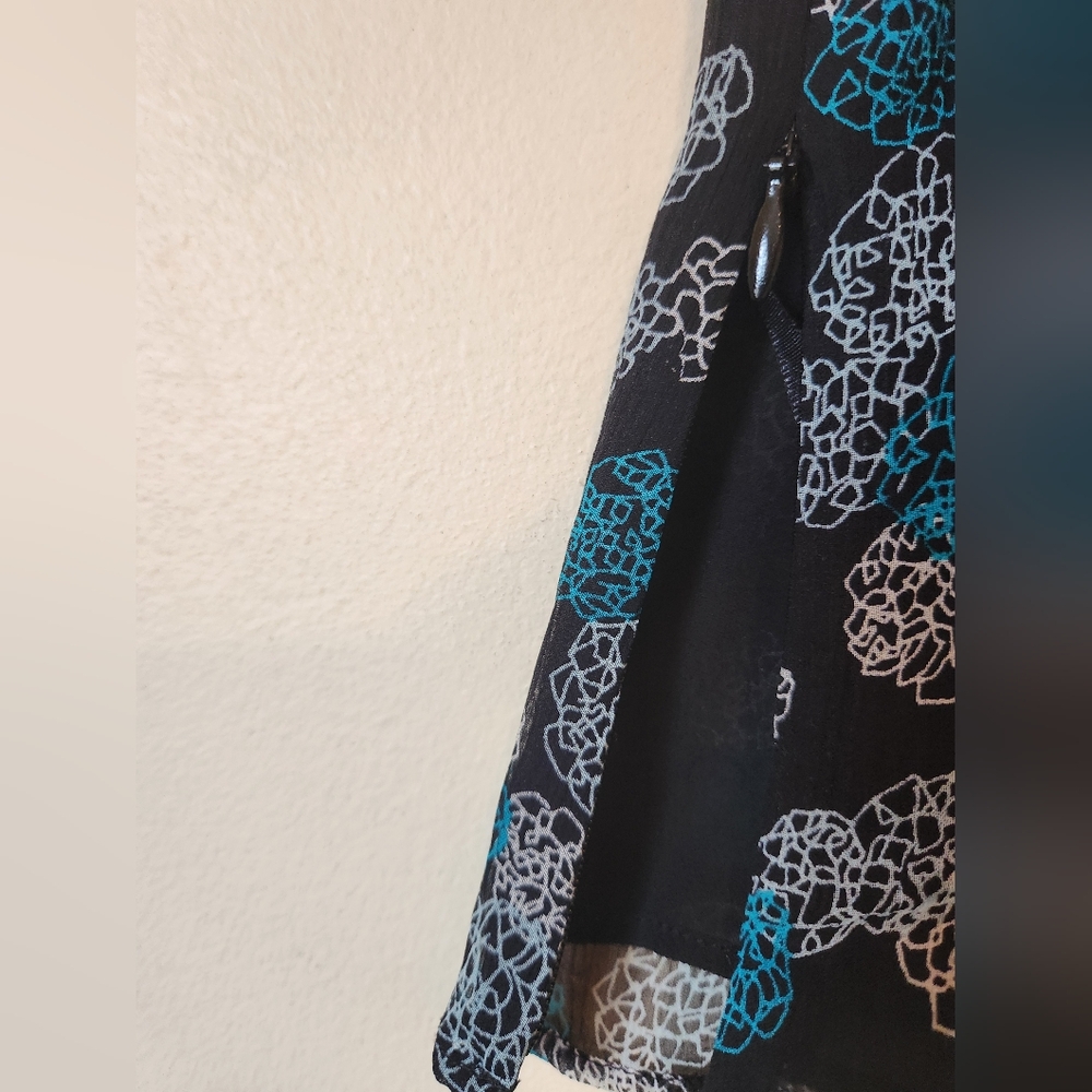Alfani Silk, Turquoise & Black Top - Picture 6 of 7
